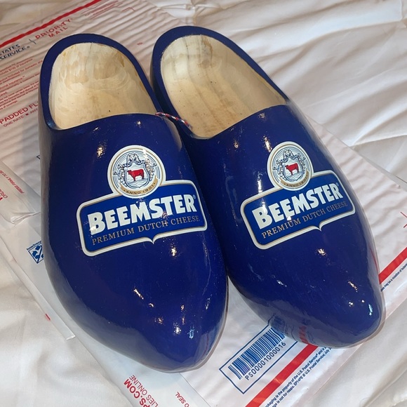 COPY BEEMSTER premium Dutch cheese blue promotional wooden clogs Dutch cheese - Picture 1 of 12